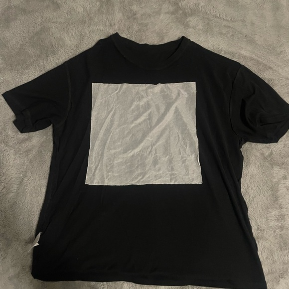 Def Leppard Rhinestone Graphic T-Shirt - Picture 7 of 8